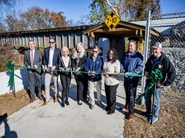 Tiebreakers celebrates Winterville location with ribbon-cutting ceremony, Business